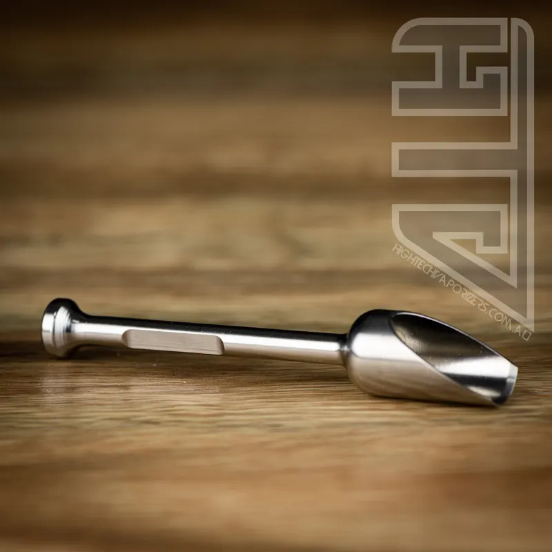 Titanium Mag Scoop